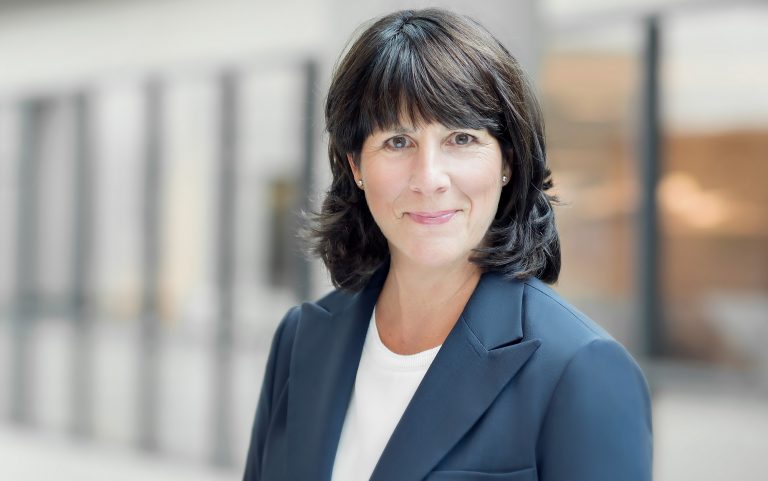 Allocation Spéciale De Fin De Carrière à La Poste 2021 5@7 virtuel édition spéciale avec Sophie Brochu, PDG d'Hydro-Québec
